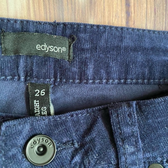 Edyson Straight Leg - Picture 2 of 4